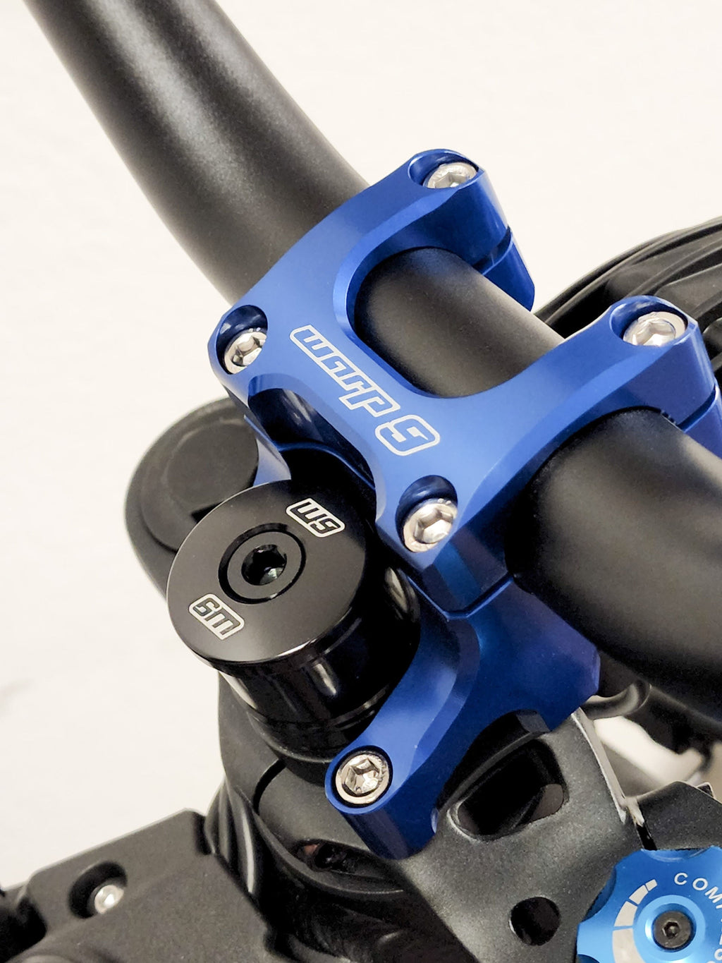 Warp9Racing Bar Mount